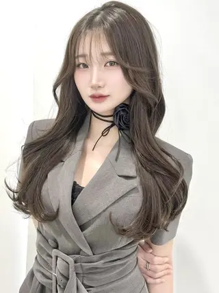 カラー 🌸春の暗髪カラー 🌸透明感ヘアのヘアスタイル