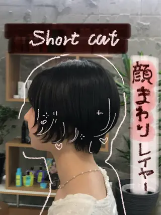 ショート 柔らかショート×透明 感カラー🎀emiのヘアスタイル
