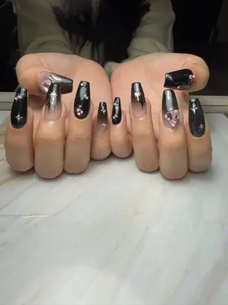 ネイル akina nailsのネイルデザイン