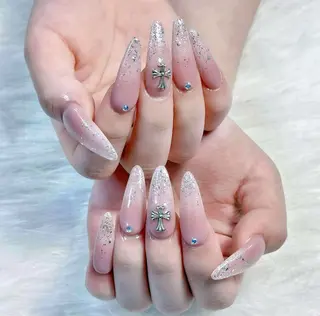 ネイル Hin Hana Nailのネイルデザイン