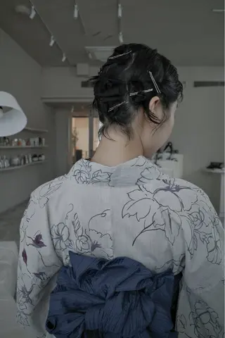 ショート NAGI ヘアメイクのヘアスタイル