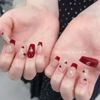 ネイル Queens テイのネイルデザイン