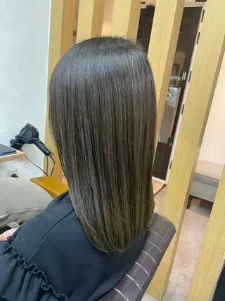 ロング カラー 田淵 心琴のヘアスタイル