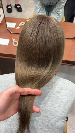 セミロング 縮毛矯正 特化アツシのヘアスタイル
