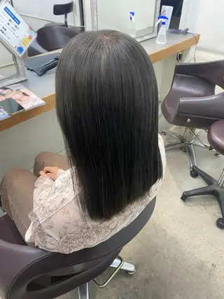 カラー 田尻 天花のヘアスタイル