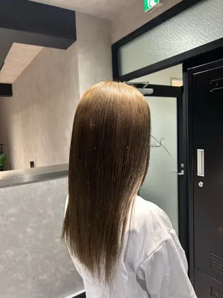 ロング カラー 《.Xian》リク/ 艶カラー✨カット✂️のヘアスタイル