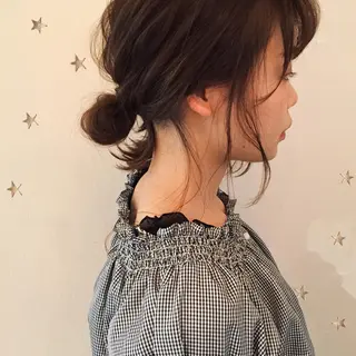 セミロング ヘアアレンジ 市川 千夏のヘアスタイル