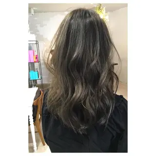 ロング カラー エクステ(レミー毛) NINEのヘアスタイル