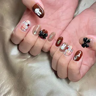 ショート カラー パーマ ヘアアレンジ メンズ キッズ ネイル マツエク・マツパ el. by Aoのネイルデザイン