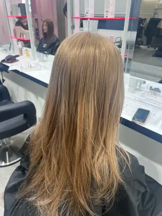 カラー ミルクティー・透明感 🏹REN🏹のヘアスタイル