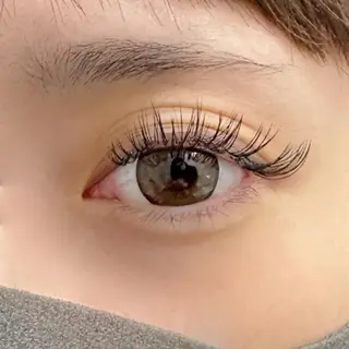 マツエク・マツパ PEEKABOOアイ 梅田/備後屋ビル4Fのマツエク・マツパデザイン