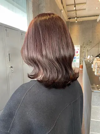 セミロング カラー 🍋髪質改善× 透明感カラー ジュリのヘアスタイル