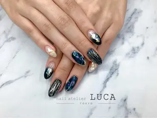 ネイル ネイルアトリエルカ スタッフのネイルデザイン
