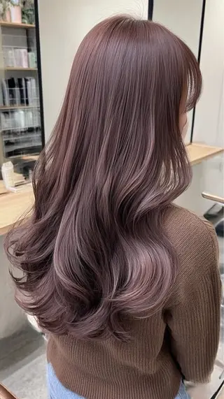 ロング カラー 韓国×艶ハイトーンが かわいい✨️リオ🍒のヘアスタイル
