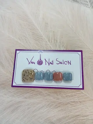 ネイル VANNAIL 海老名店のネイルデザイン
