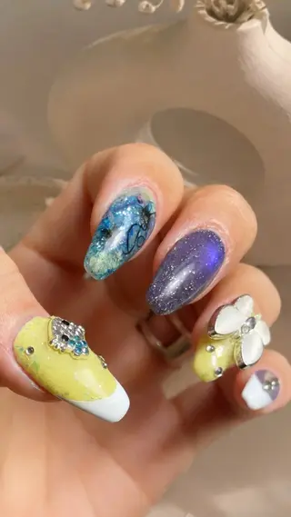 ネイル Bavardage Nailのネイルデザイン