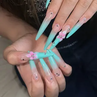 ネイル Ai 🤎のネイルデザイン