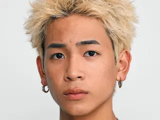 カラー メンズ フェザーパーマ原宿 fifth 凜空のヘアスタイル