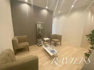 RAVILISS 【ラヴィリス】のマツエク・マツパデザイン