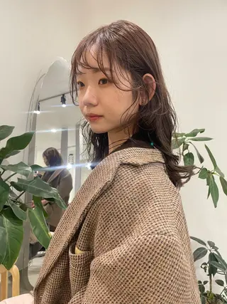 ミディアム 上山 希望のヘアスタイル