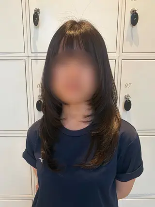 ロング 工藤 彩夏のヘアスタイル