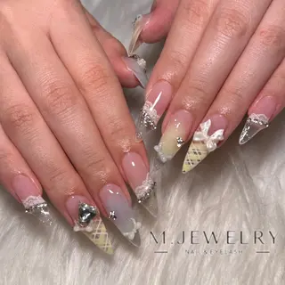 ネイル M.JEWELRY REMI🎀五反野店のネイルデザイン