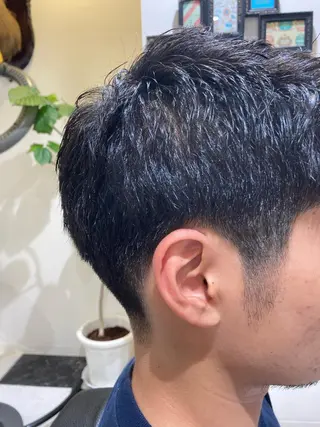 ショート メンズ 佐藤 睦月のヘアスタイル