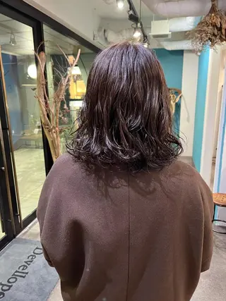 セミロング 宮腰 瑠果のヘアスタイル