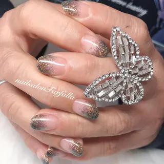 ネイル Farfalla Kieのネイルデザイン