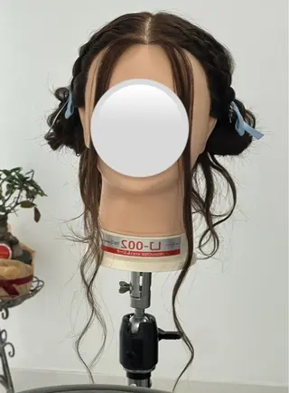 セミロング ヘアアレンジ 大羅 海比のヘアスタイル