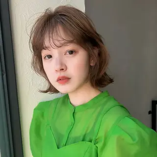 カラー FERIA緑地公園 根本莉乃🌻のヘアスタイル