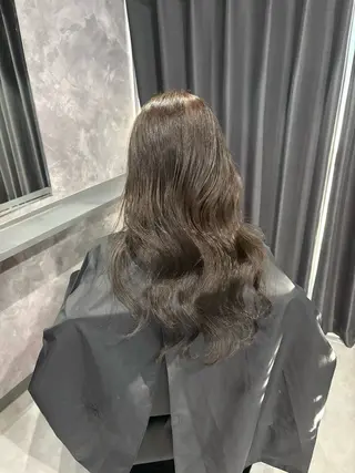 カラー nameless miichiのヘアスタイル