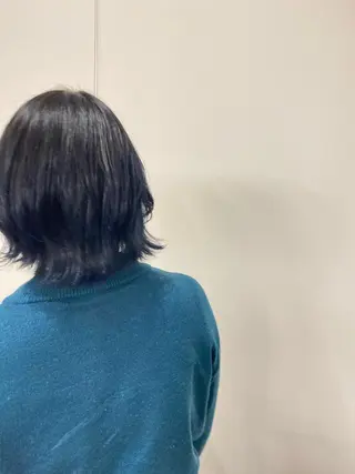 ミディアム 大久保 梨音のヘアスタイル