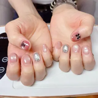 ネイル 大久保YISnail スカルプ専門店のネイルデザイン