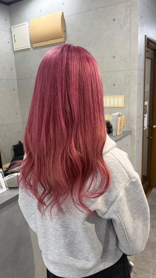 セミロング REVE 美容室のヘアスタイル