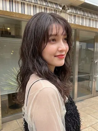 セミロング パーマ 菅野谷 琉那のヘアスタイル