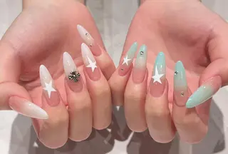 ネイル Evelyn 松户のネイルデザイン
