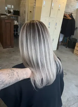 セミロング カラー 指名数No.1 /NAOYAのヘアスタイル