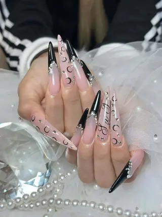 ネイル Eli Muse 新宿ネイルのネイルデザイン