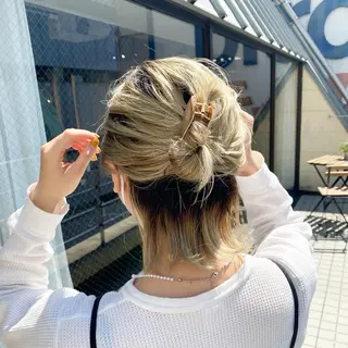 ミディアム ヘアアレンジ レイヤーカット×髪質 改善🇰🇷シオリのヘアスタイル