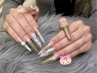 ネイル lucky nail 歌舞伎町のネイルデザイン