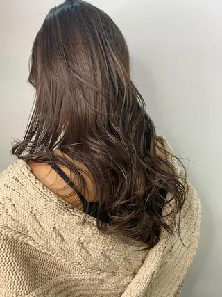 ロング カラー レイヤーカット 赤み消し　店長/大和のヘアスタイル