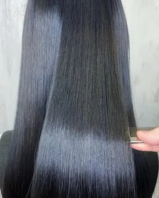 ロング はばすみれ🎀ﾈｲﾙ 光ﾌｪｲｼｬﾙ ﾍｱのネイルデザイン