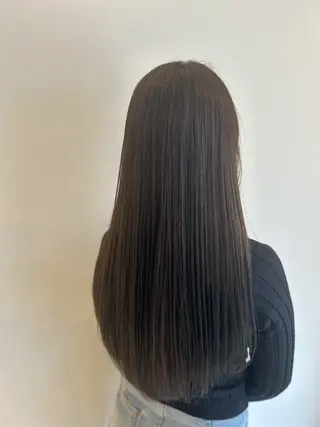 ロング カラー HASIMOTO jijibyMOPSのヘアスタイル
