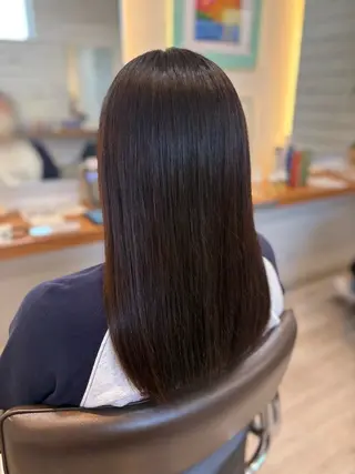 セミロング カラー 安部 美里のヘアスタイル