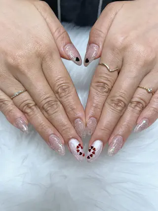 ネイル レイレア ネイルルームのネイルデザイン