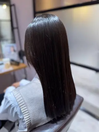セミロング 作野 潮織のヘアスタイル