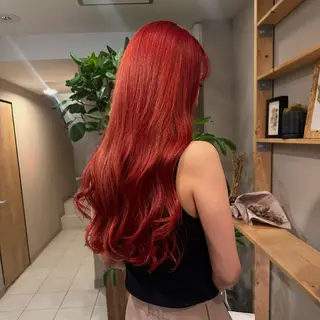 ロング カラー 金ウンス 髪質改善カラーのヘアスタイル