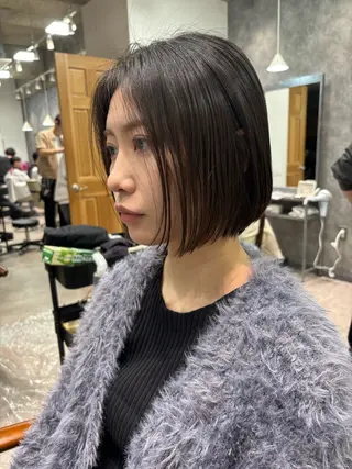 ショート MIHO 海外風レイヤーのヘアスタイル