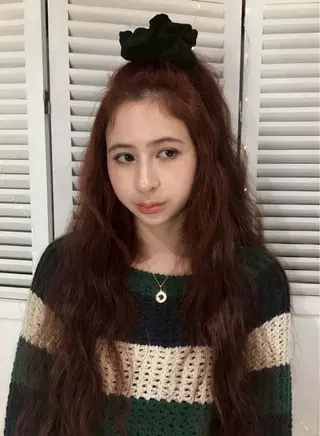ロング カラー Hanaka🪷 レイヤー×ブリーチのヘアスタイル
